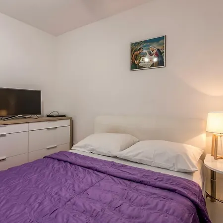 3 Bedroom Jure Kaštela