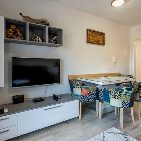 3 Bedroom Jure Apartament *