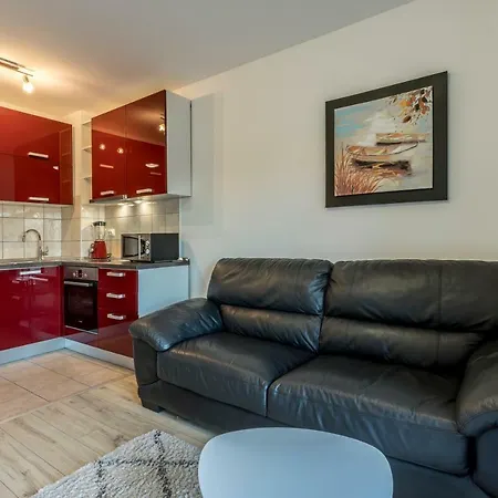 Apartament 3 Bedroom Jure